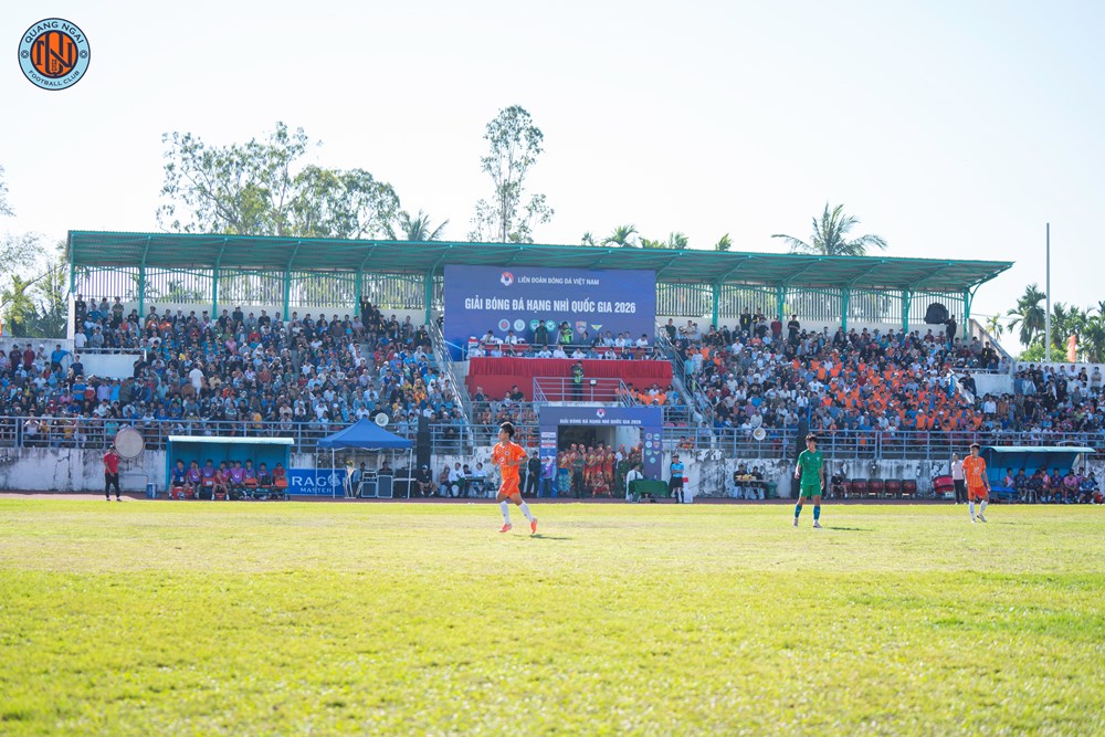 Quảng Ngãi trở lại ấn tượng, cầm hòa Lâm Đồng ngày ra quân - ảnh 7